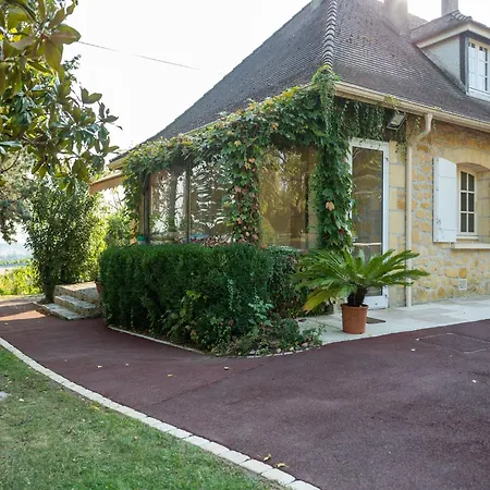 Superb With Private Garden In Velines, Cleaning Included Villa *